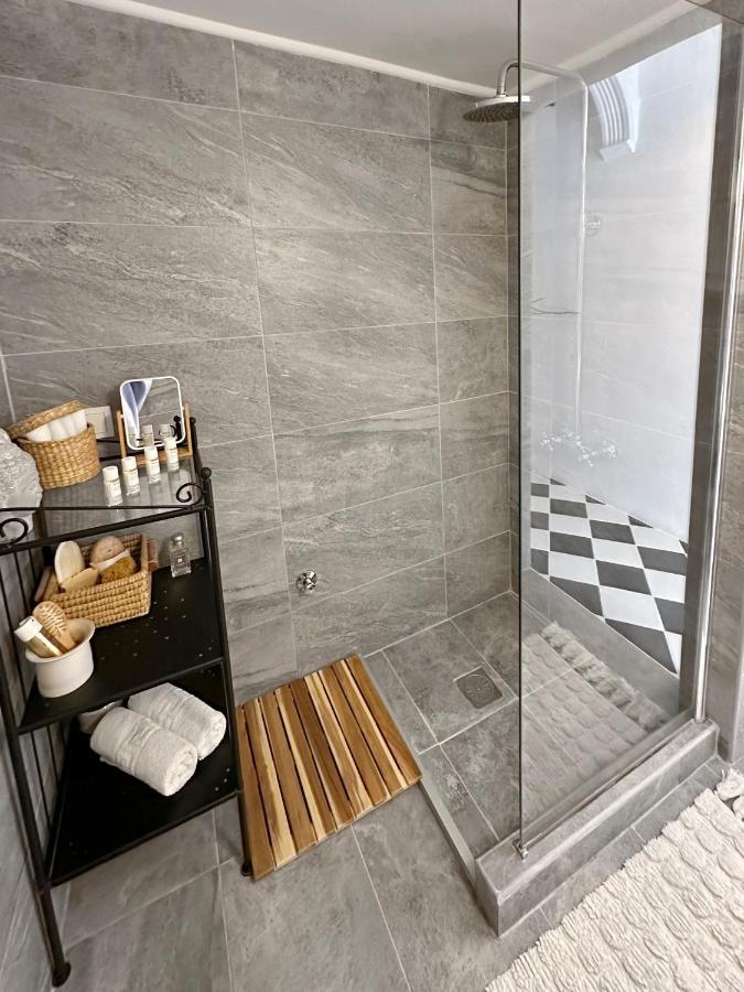 Spacious 82 M2 Two Bedroom Classy Apartment Near City Center Thessaloniki Exterior foto